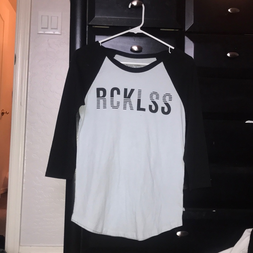 young n reckless baseball tee size small